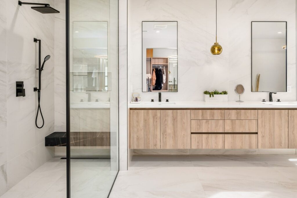 A glass lined shower in modern bathroom without hard water buildup